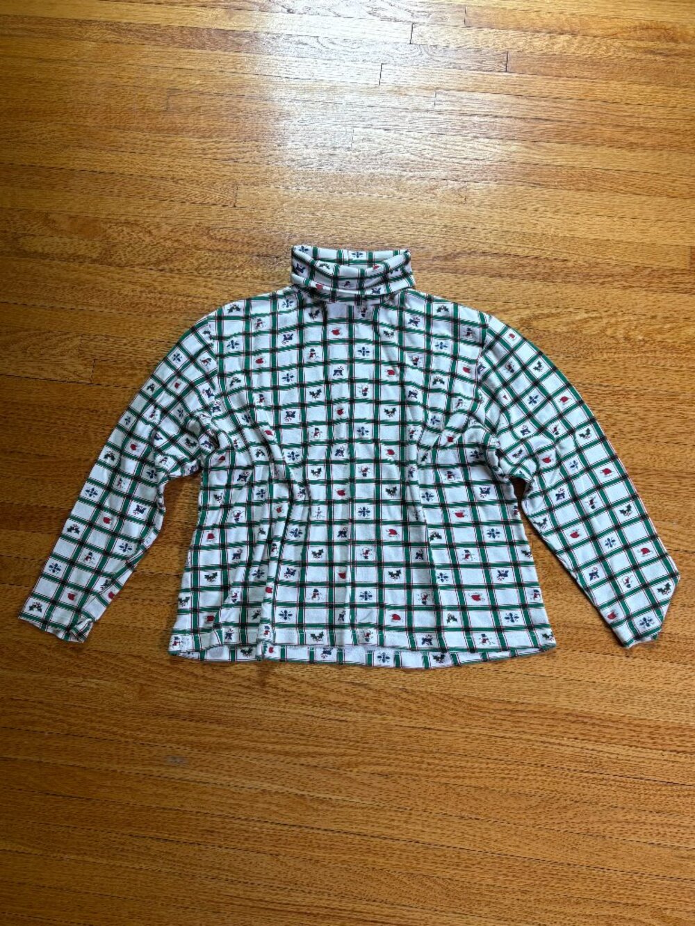 Croft and Barrow Holiday Plaid Turtleneck - Large
